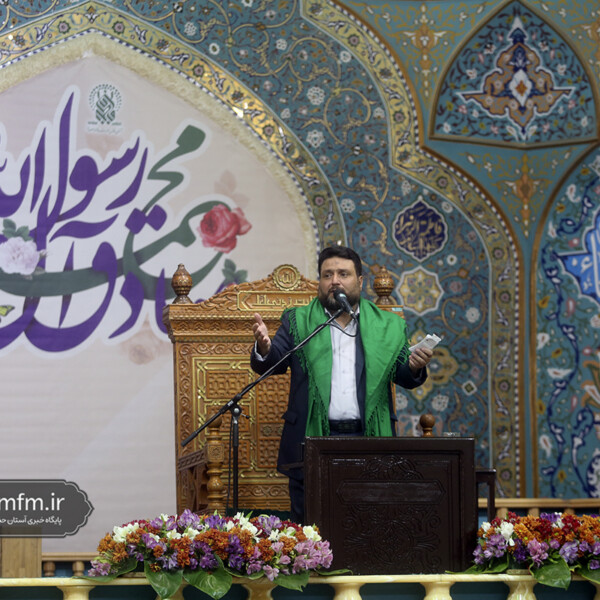 جشن میلاد پیامبر اکرم (ص) و امام جعفر صادق (ع) در حرم کریمه اهل‌بیت(س)