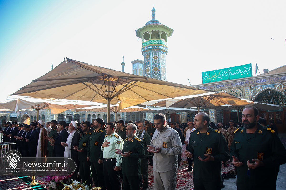 آیین خطبه‌خوانی خادمان حرم مطهر بانوی کرامت با حضور نیروهای مسلح