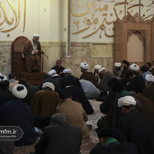 برپایی دروس خارج حوزه علمیه در حرم حضرت معصومه (س)