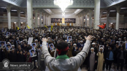 اجتماع پرشور طلاب و مردم قم در  لبیک به فرمایشات امام خامنه‌ای