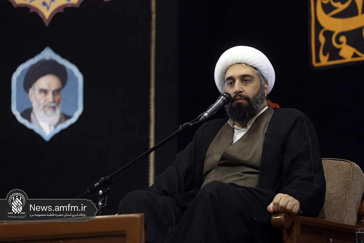 حضرت زینب(س) الگوی جهاد تبیین هستند