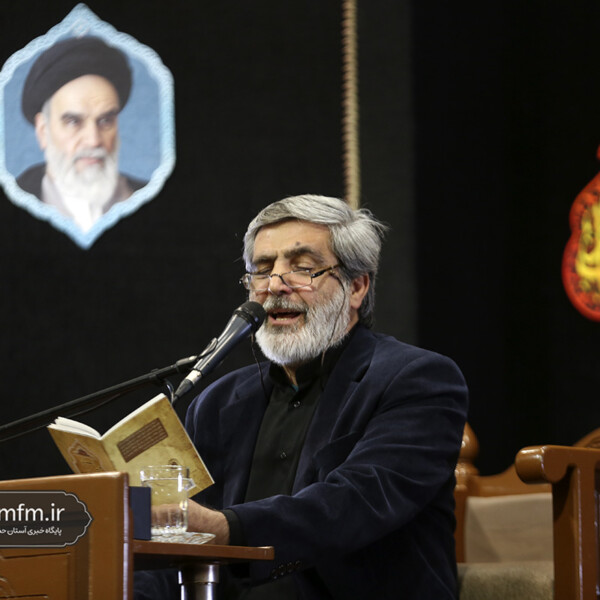 قرائت زیارت جامعه کبیره در حرم مطهر بانوی کرامت