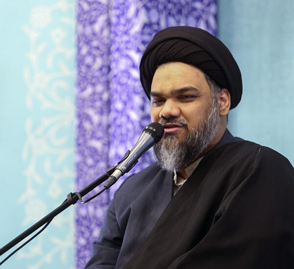 گاهی یک لبخند به اهل‌خانه برکات الهی را به زندگی سرازیر می‌کند
