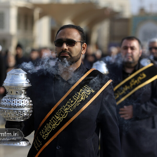 برپایی دسته عزای خادمان حرم بانوی کرامت در سالروز شهادت امام جواد(ع)