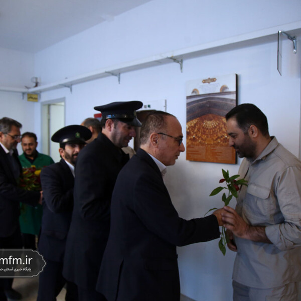 تقدیر خادمان حضرت معصومه(س) از پاسداران یگان حفاظت حرم مطهر