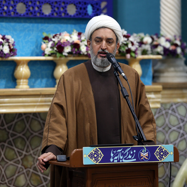 اسراف به استقلال کشور ضربه می‌زند