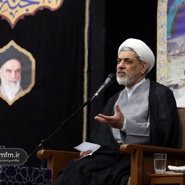 شجاعت و اقتدار مقام معظم رهبری محاسبات دشمن را  نقش بر آب کرد