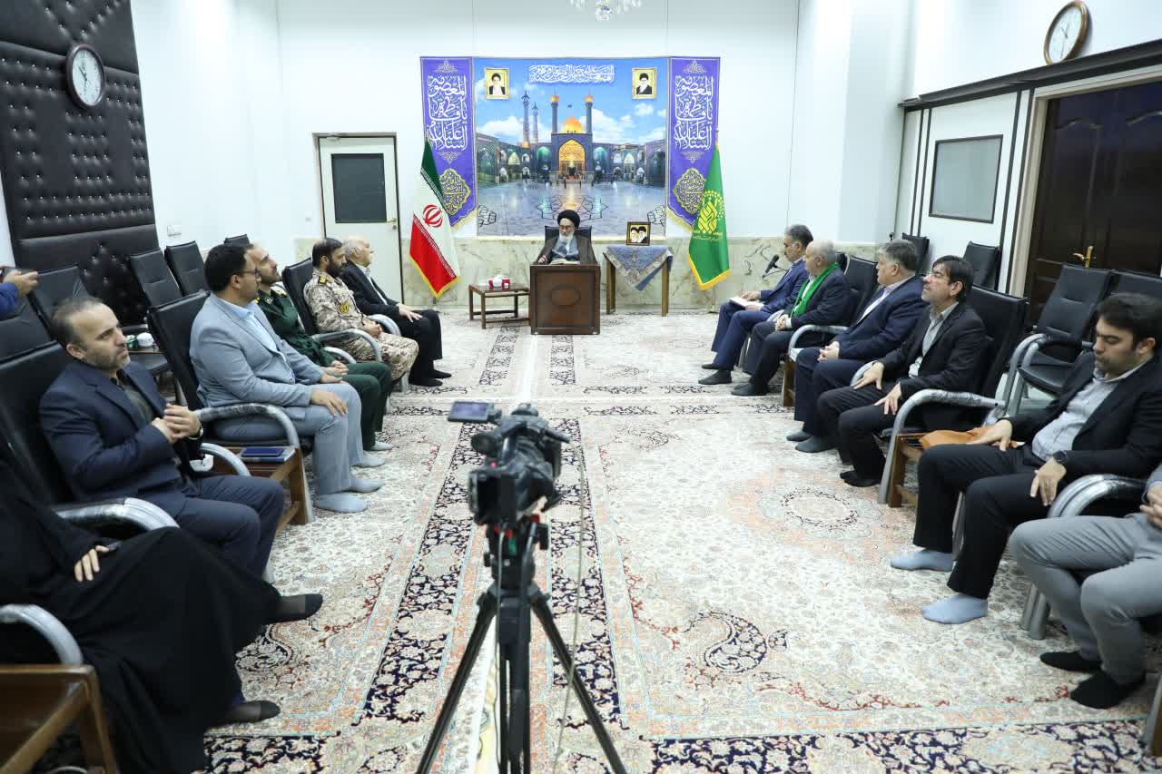 روحیه جوانمردی و فروتنی باید در جوانان تقویت شود