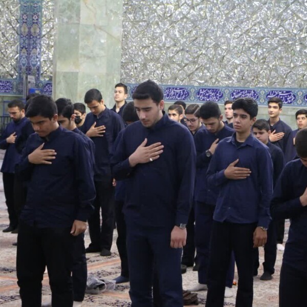 آیین شکرانه خدمت ۳۰۰ خادم نوجوان فاطمی برگزار شد