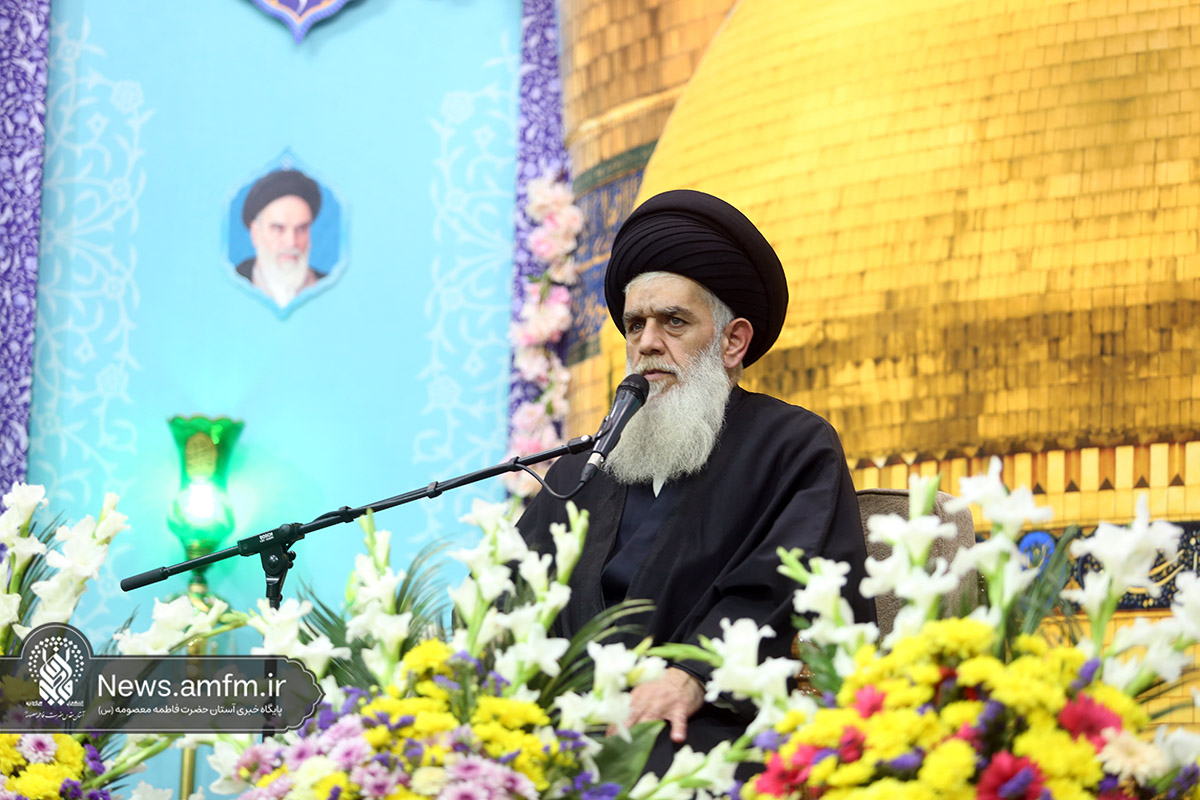 اهل بیت(ع) واسطه فیض بین بندگان و خداوند هستند