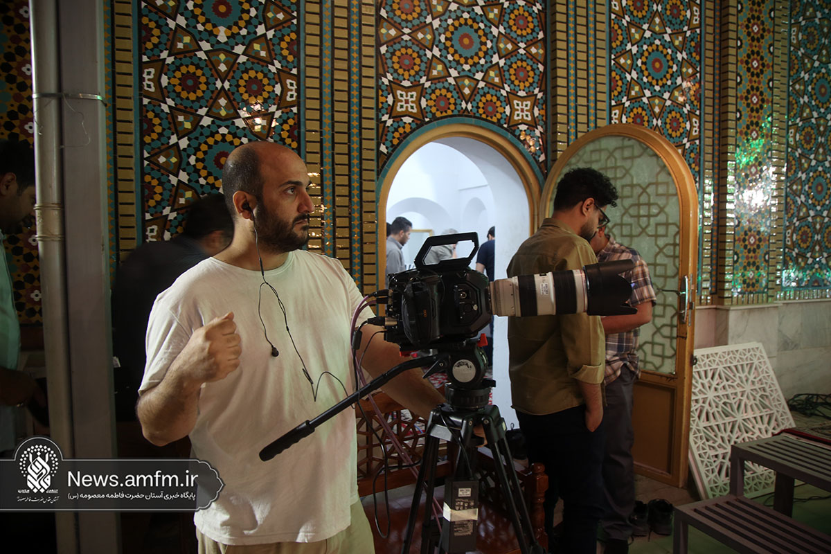 پشت صحنه برنامه های رسانه ای ایام بزرگداشت میلاد حضرت معصومه (س)