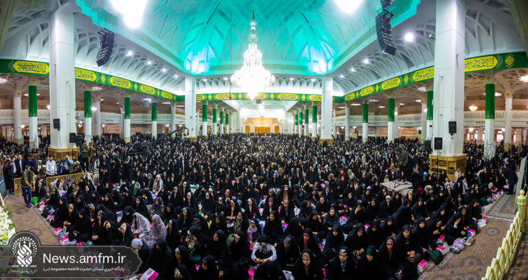 جشن روز دختر با حضور دانشجویان سراسر کشور در حرم بانوی کرامت