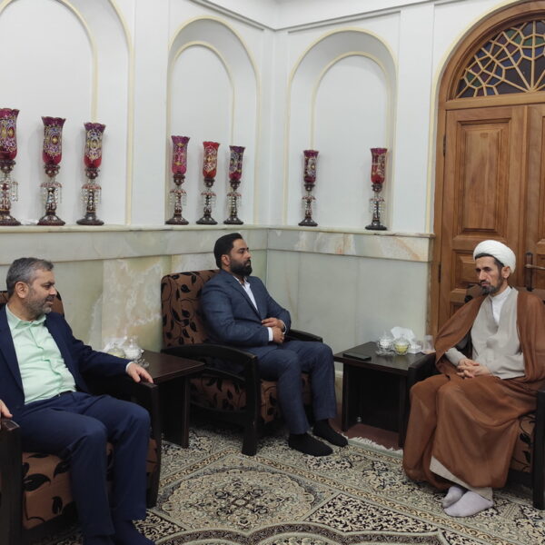 دیدار مدیرکل آرد و نان شرکت بازرگانی دولتی ایران با مدیر عالی حرم مطهر بانوی کرامت