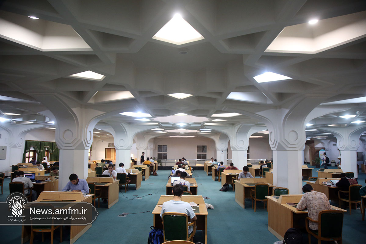کتابخانه حرم بانوی کرامت به مناسبت مراسم تشییع رهبر شهید تعطیل شد کتابخانه حرم بانوی کرامت به مناسبت مراسم تشییع رهبر شهید تعطیل شد