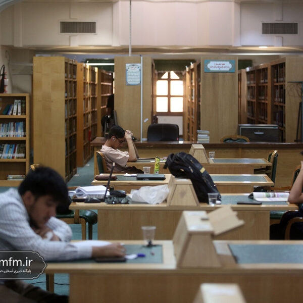 افزایش ساعات فعالیت کتابخانه حرم بانوی کرامت