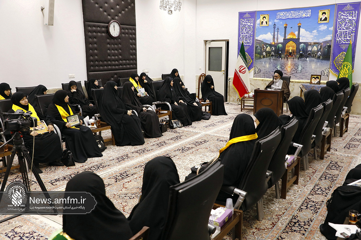 دیدار دختر شهید سید حسن نصرالله با آیت‌الله سعیدی