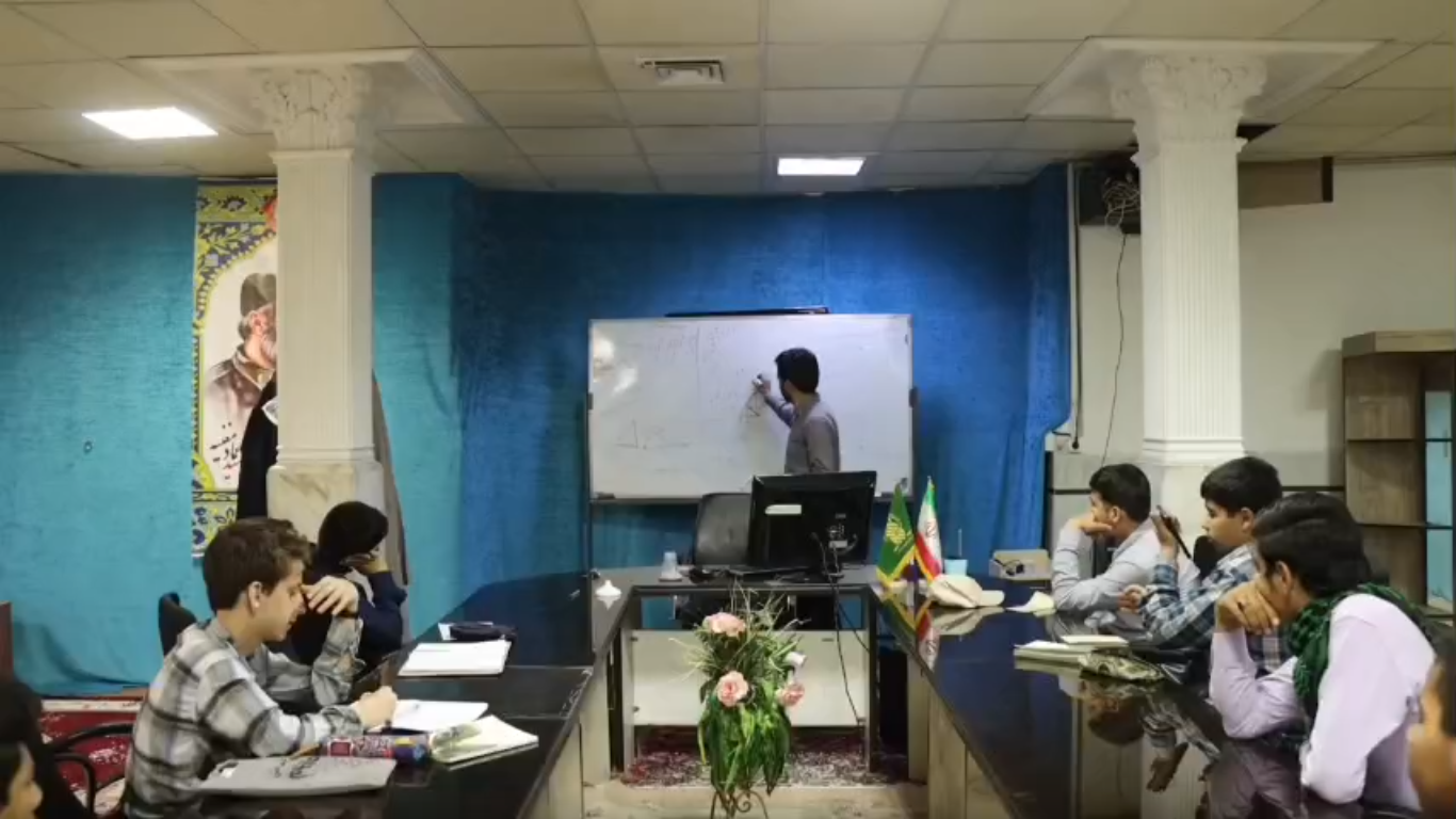  برگزاری کلاس‌های تقویتی برای ۴۰۰ خادمیار نوجوان فاطمی