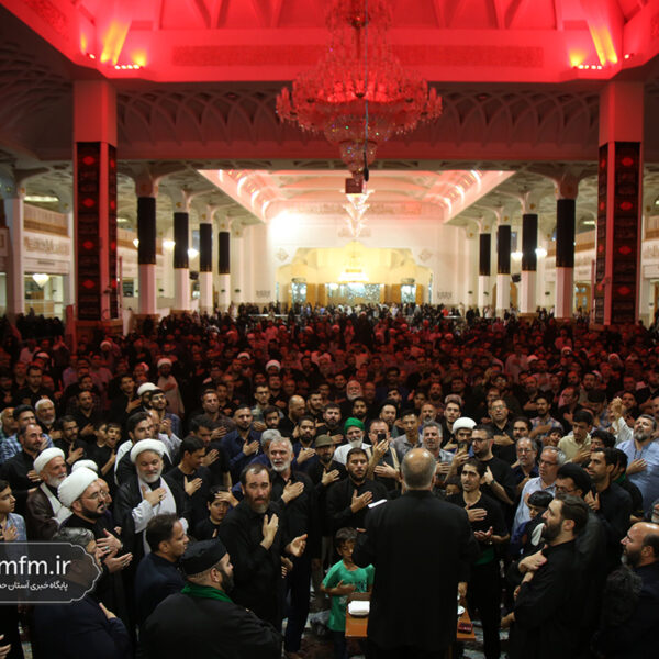 عزاداری شب شهادت امام باقر (ع) در حرم حضرت فاطمه معصومه (س)