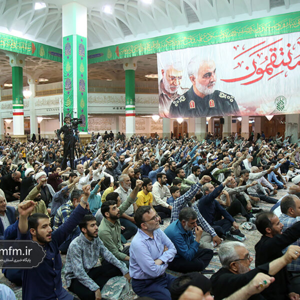 اجتماع بزرگ فداییان علی، غدیریان خیبرشکن در حرم مطهر بانوی کرامت