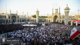 تشییع پیکر مطهر ۸ شهید حملات رژیم صهیونی در حرم حضرت معصومه(س)