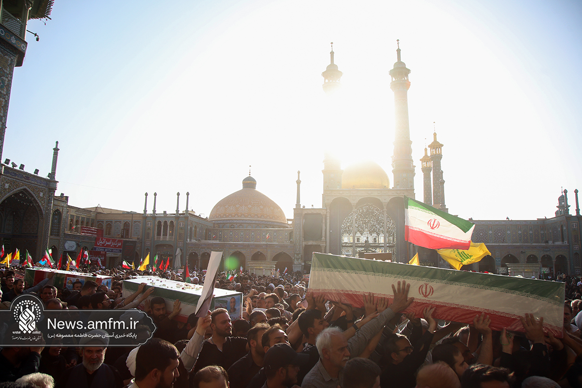 تشییع پیکر مطهر ۸ شهید جنگ تحمیلی رژیم صهیونیستی در حرم بانوی کرامت