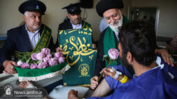 عیادت خادمان حرم کریمه اهل بیت(س) از مجروحان حملات رژیم صهیونیستی