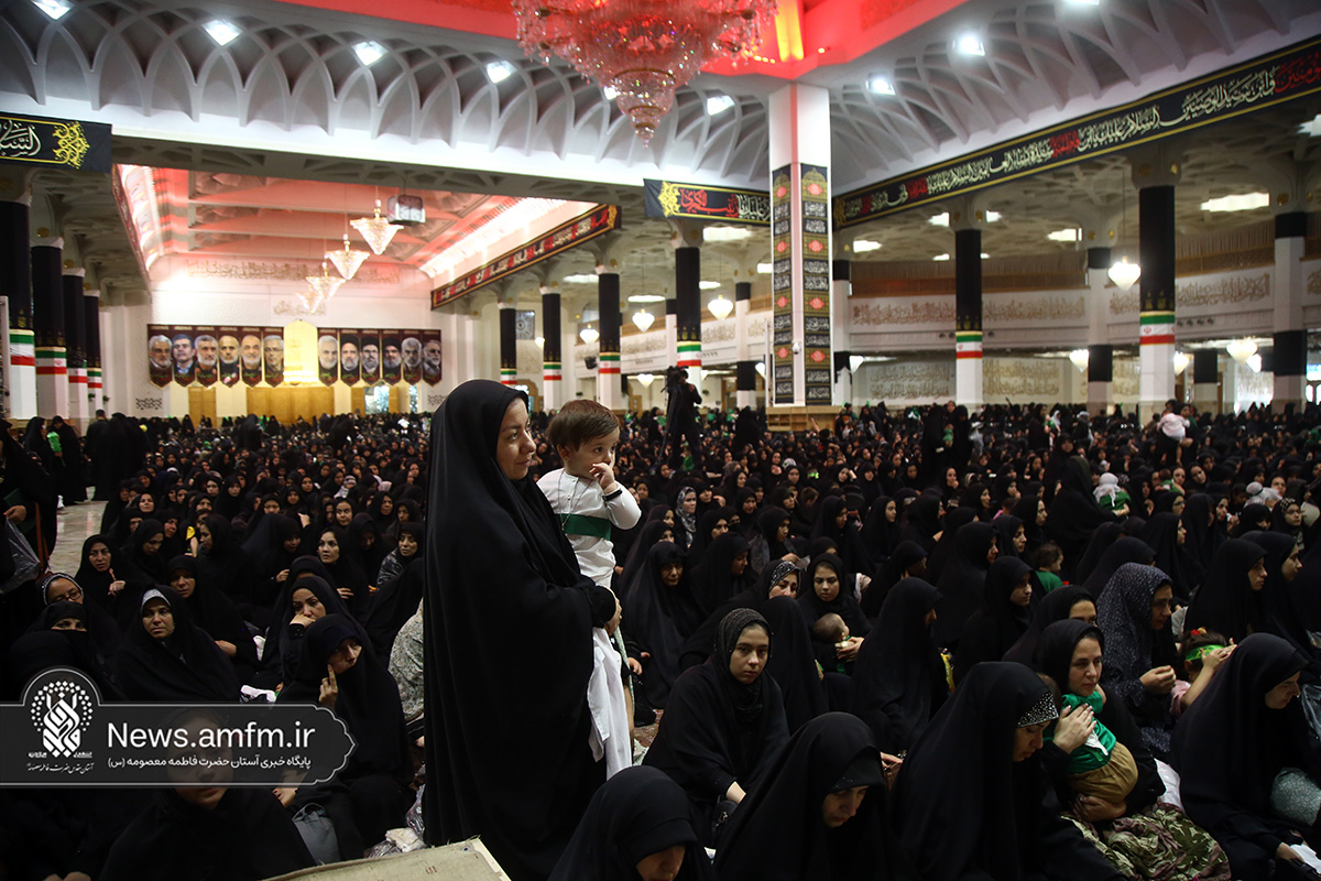 برگزاری همایش شیرخوارگان حسینی در حرم حضرت فاطمه معصومه (س) +تصاویر