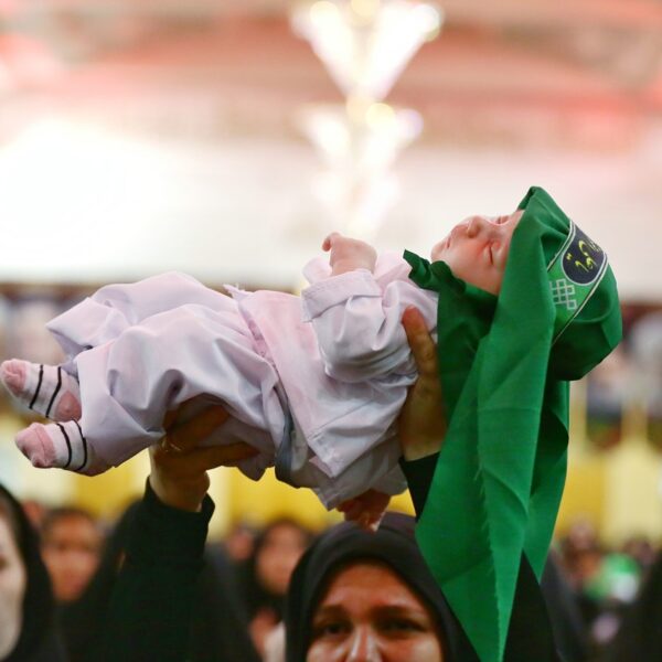 مشق علی‌اصغر شدن در رکاب حسین زمان