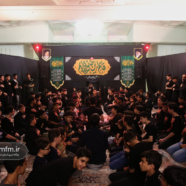 عزاداری نوجوانان فاطمی در چهارمین روز ماه محرم