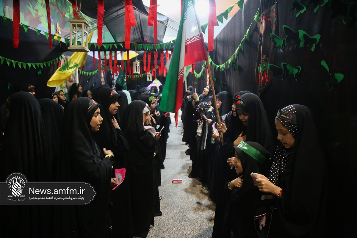 عزاداری دختران هیئت زیر گنبد طلا برای دختر سه ساله کربلا