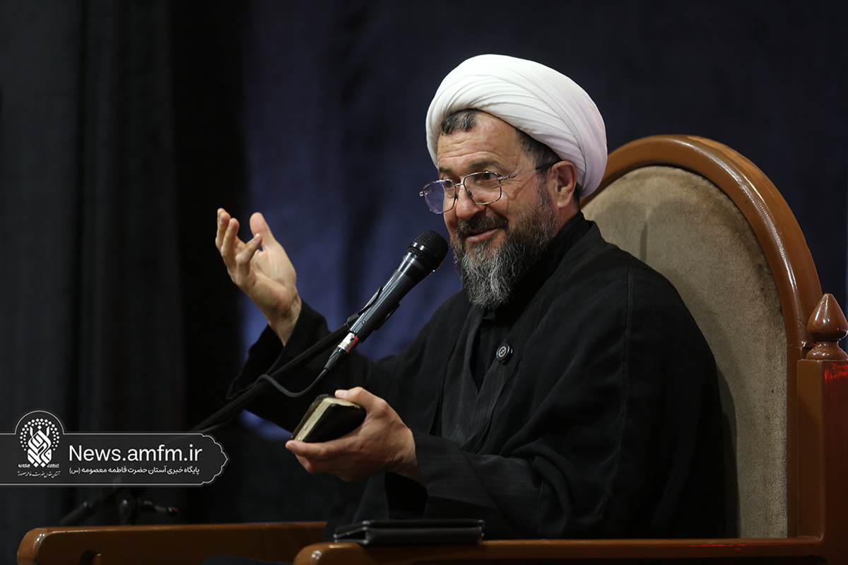 شهادت حضرت علی اصغر(ع) نشان دهنده ماهیت اصلاح گرایانه نهضت عاشورا است شهادت حضرت علی اصغر(ع) نشان دهنده ماهیت اصلاح گرایانه نهضت عاشورا است