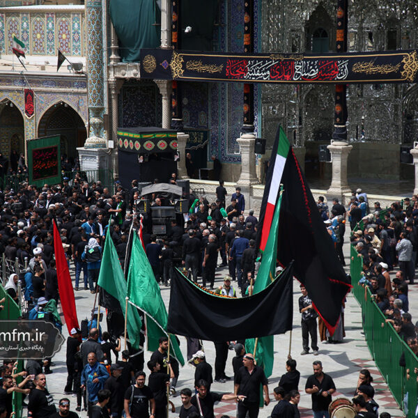 حضور دسته‌جات عزاداری تاسوعای حسینی در حرم کریمه اهل بیت(س)