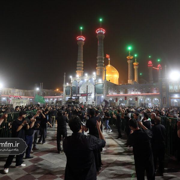 حال و هوای حرم بانوی کرامت در شام غریبان امام حسین (ع)