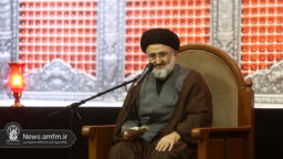 دلبستگی به دنیا مانع حق‌گرایی انسان می‌شود