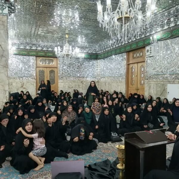 برگزاری محافل بصیرت‌افزایی هفته حجاب و عفاف ویژه بانوان در حرم قم