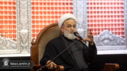 عجب و خودپسندی افراد زیادی را ضدانقلاب کرده است