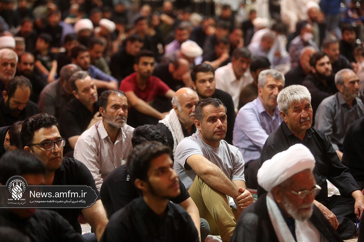 مراسم و محافل معارفی حرم قم در دهه دوم ماه صفر