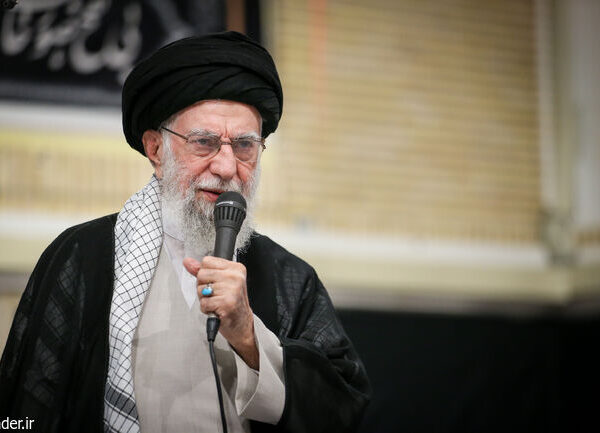 جمهوری اسلامی استحکام بی‌نظیر پایه‌های نظام و کشور را به دنیا نشان داد