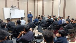 آموزش بیش از ۵ هزار قرآن‌‌آموز کودک و نوجوان در حرم بانوی کرامت