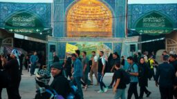 خدمت به زائران؛ از حرم بانوی کرامت تا حرم سیدالشهدا(ع)