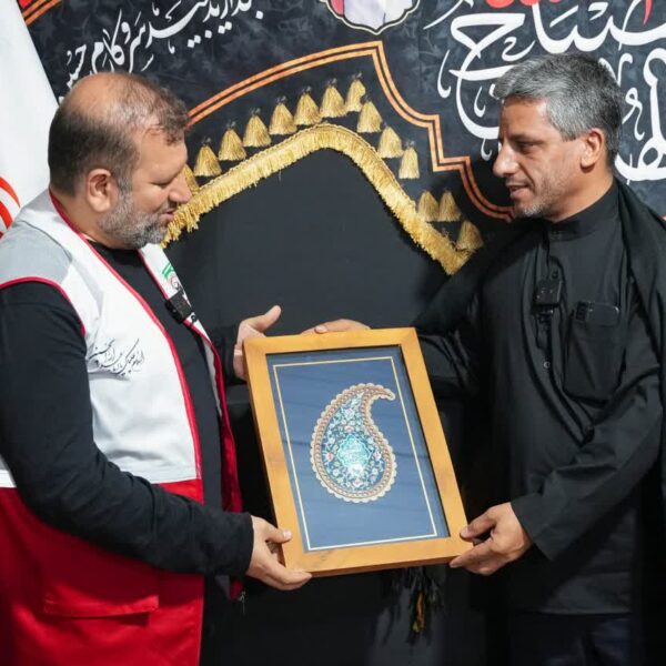 تقدیر از دبیرکل جمعیت هلال‌احمر در موکب حرم بانوی کرامت