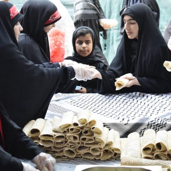 ایستگاه پذیرایی ویژه بانوان در موکب عمود ۱۰۸۰