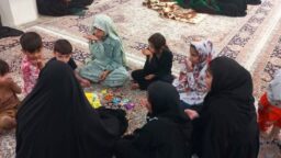 اجرای طرح “خاله قاصدک” ویژه کودکان در آستان مقدس حضرت معصومه(س)