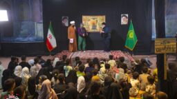 «منم بچه مسلمان» از موکب حرم بانوی کرامت مهمانِ خانه بچه‌های ایران شد