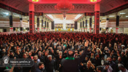 قرائت زیارت اربعین در حرم حضرت فاطمه معصومه (س)