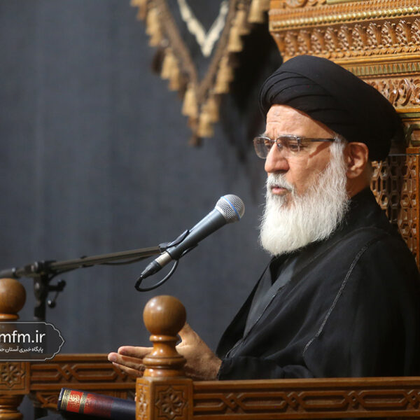 قبول ولایت مستکبرین کفران نعمت نبی اکرم(ص) است