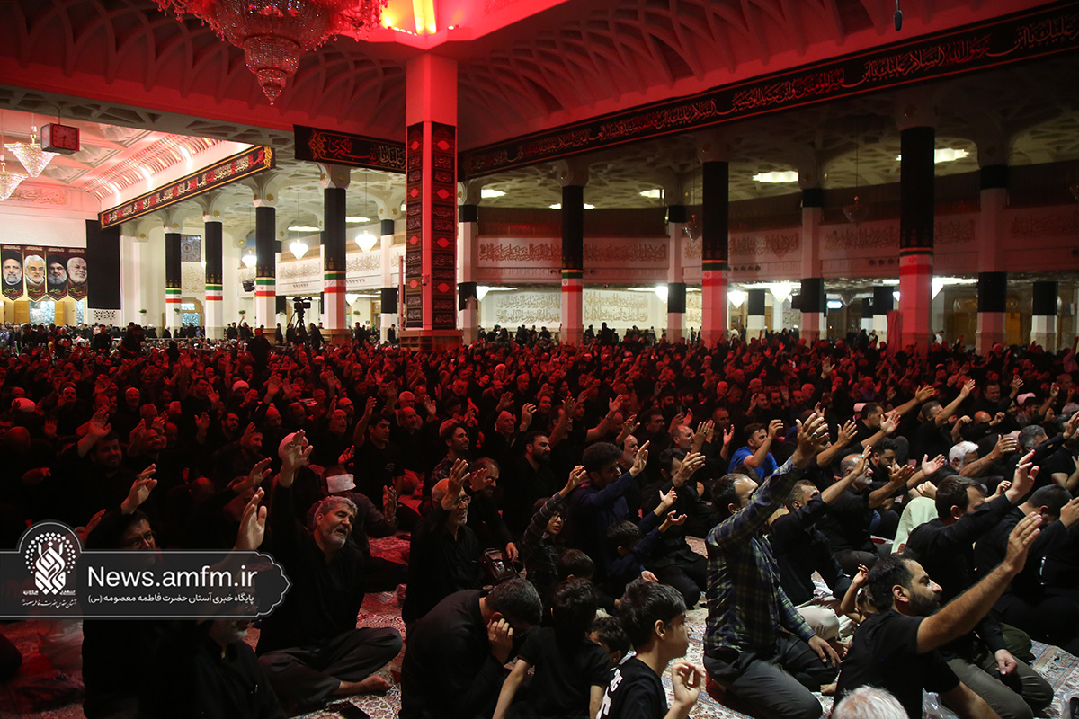 عزاداری زائران حرم خواهر خورشید هشتم در سوگ امام رئوف