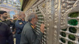 تشرف جانشین فرمانده کل فراجا به زیارت حرم مطهر بانوی کرامت