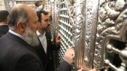 تشرف وزیر تجارت و بازرگانی پاکستان به حرم حضرت فاطمه معصومه(س)