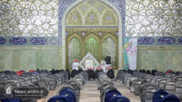 اهدای لوازم التحریر به دانش آموزان کم بضاعت در پویش مهر فاطمی